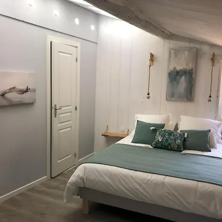 Du Martinet Guest house *