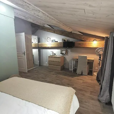 Du Martinet Guest house *