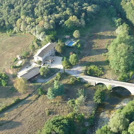 بيت ضيافة Du Martinet أندوز